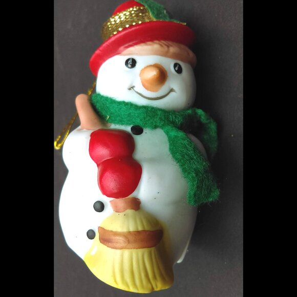 Vintage BOA Christmas Porcelain Chime Bells Ringers Ornaments Snowman and Bear - Picture 5 of 10